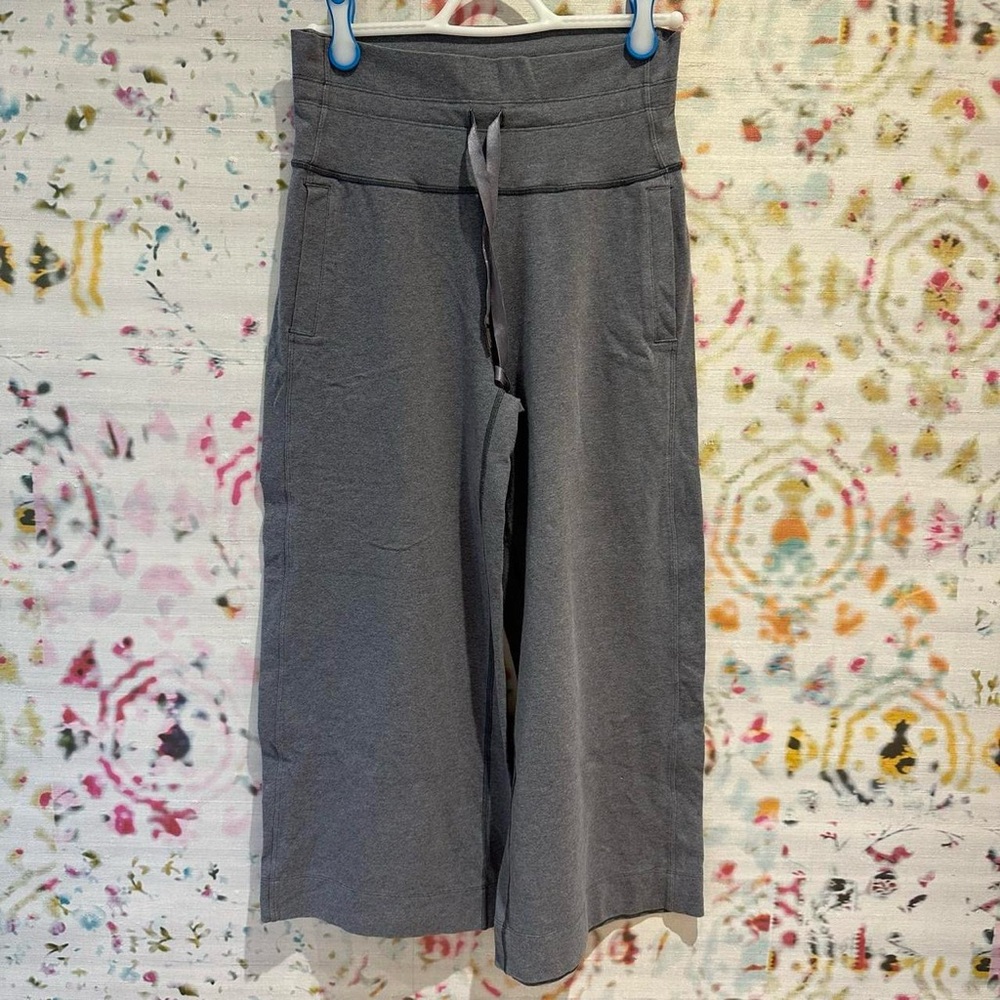 Lululemon grey wide leg yoga pants